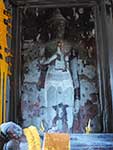 中央祠道の仏像（北面）