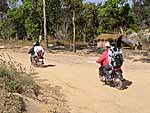 バイタクで下る